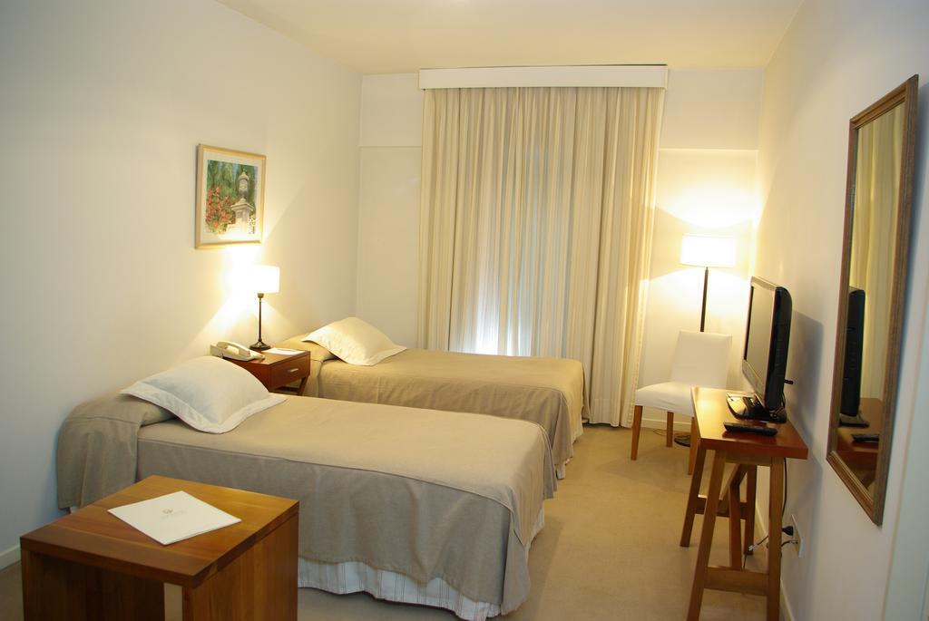 Loi Suites Arenales Buenos Aires Eksteriør billede