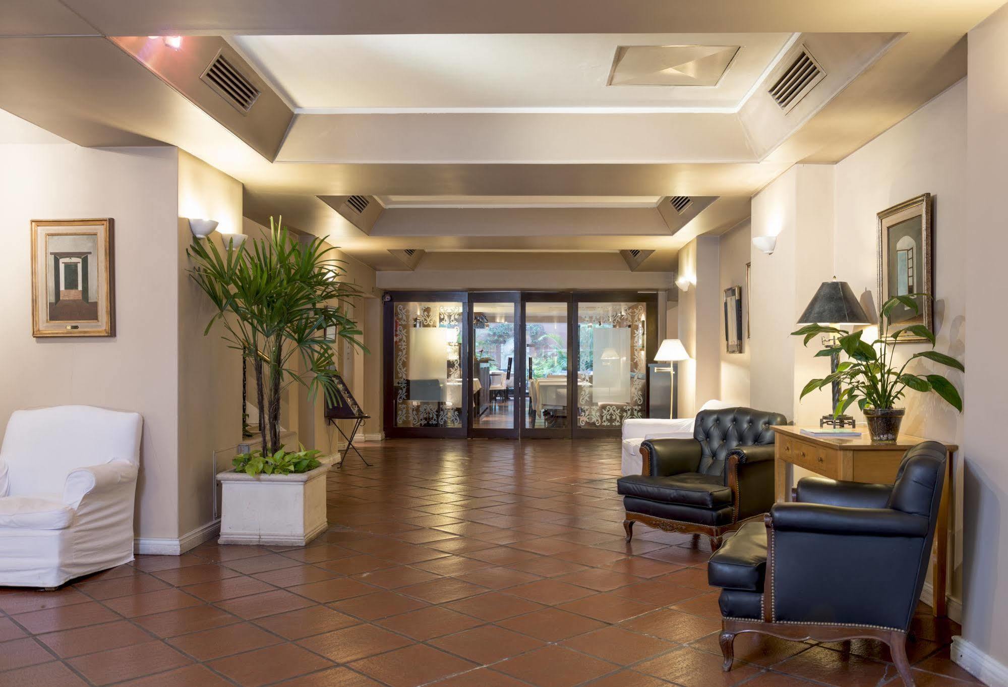 Loi Suites Arenales Buenos Aires Eksteriør billede