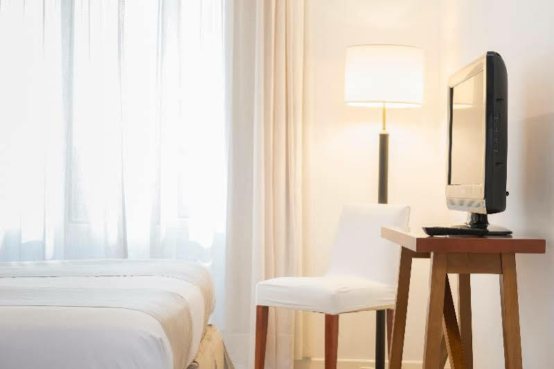 Loi Suites Arenales Buenos Aires Eksteriør billede